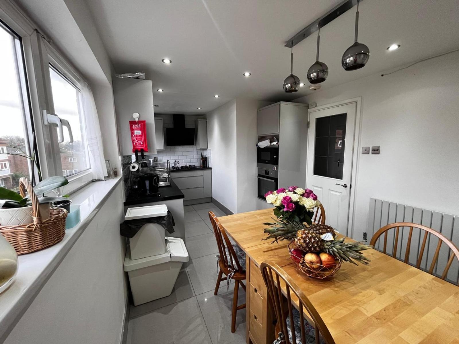 Plaistow Comfort Stay London Exterior photo